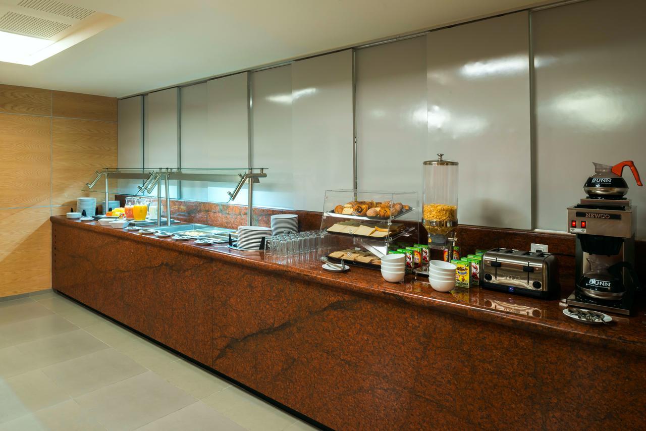 Mision Express Queretaro Hotel Ngoại thất bức ảnh
